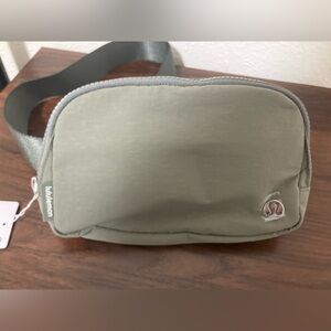 NWT Lululemon Everywhere Belt Bag 1L Grey Sage o/s Fanny pack travel wallet case